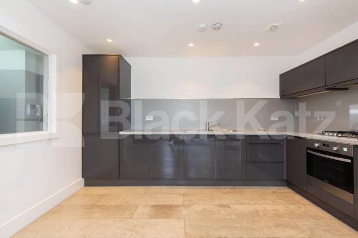 Elegant 2 bedroom 2 bathroom within a warehouse conversion in old street zone 1 Tabernacle Street, Old Street - Shoreditch